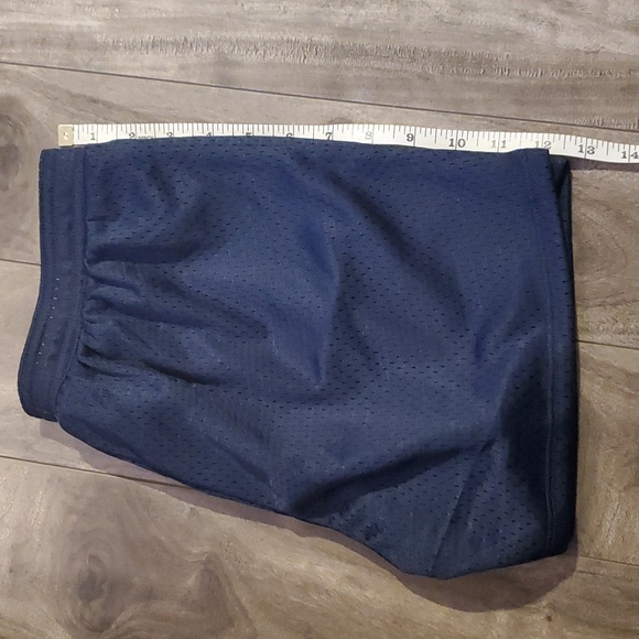 NWOT Womens Champion Mesh Shorts sz XS - Picture 3 of 4